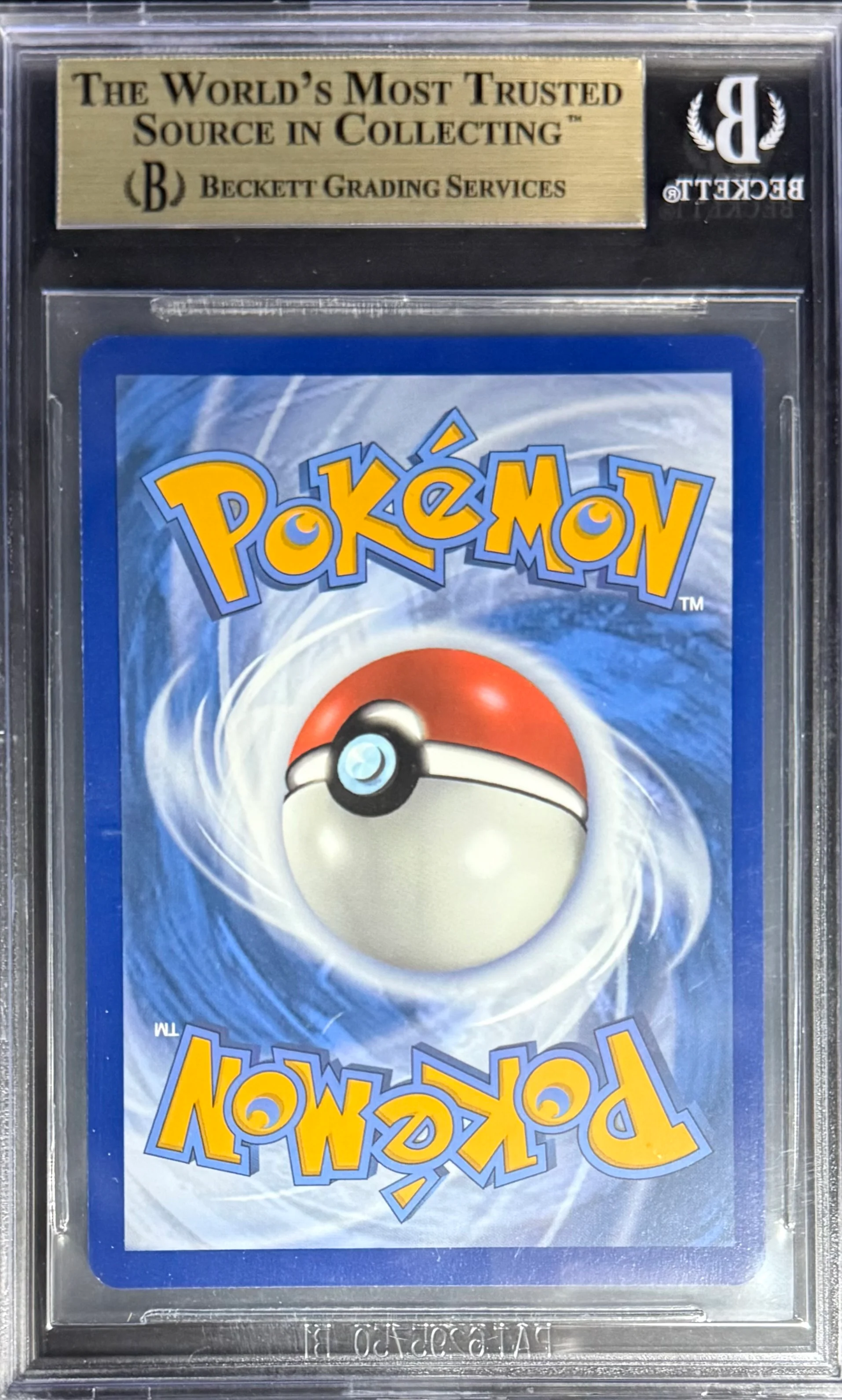 Pokemon Zapdos 48/185 Holo Pokemon Sword & Shield Vivid Voltage 2020 Beckett BGS 9.5 - Image 2