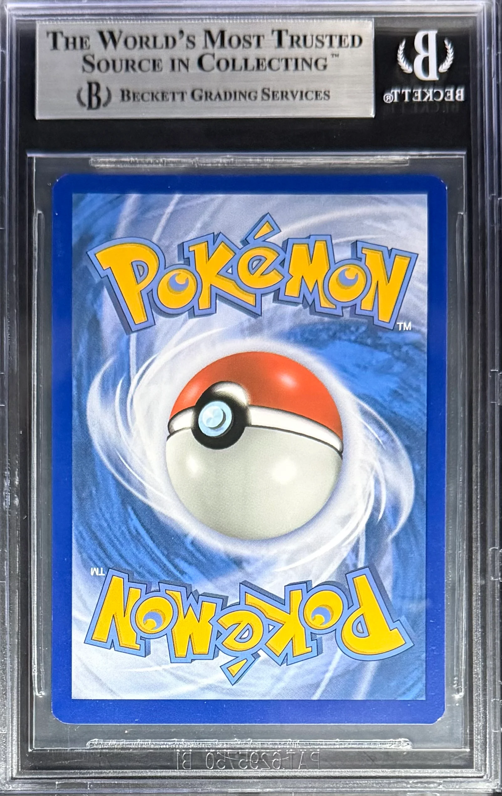 Pokemon Raikou 32/73 Holo Pokemon Shining Legends 2017 Beckett BGS 9 - Image 2